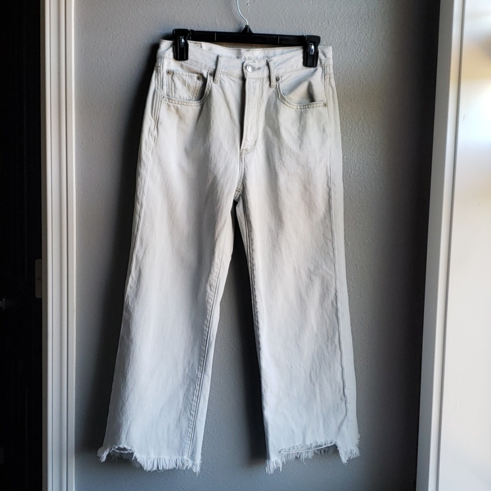 American Eagle Crop jeans